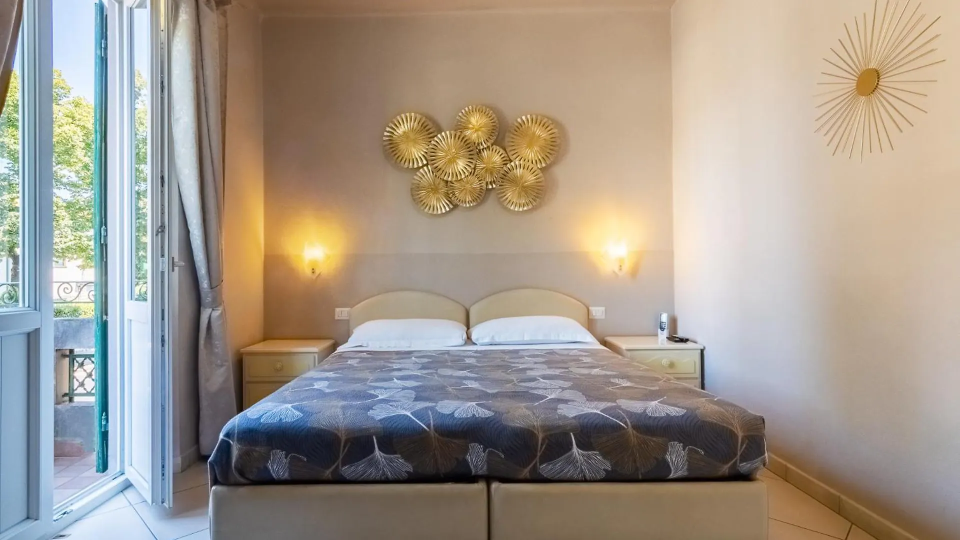 B&B Alma Lucca 3*,  Italy