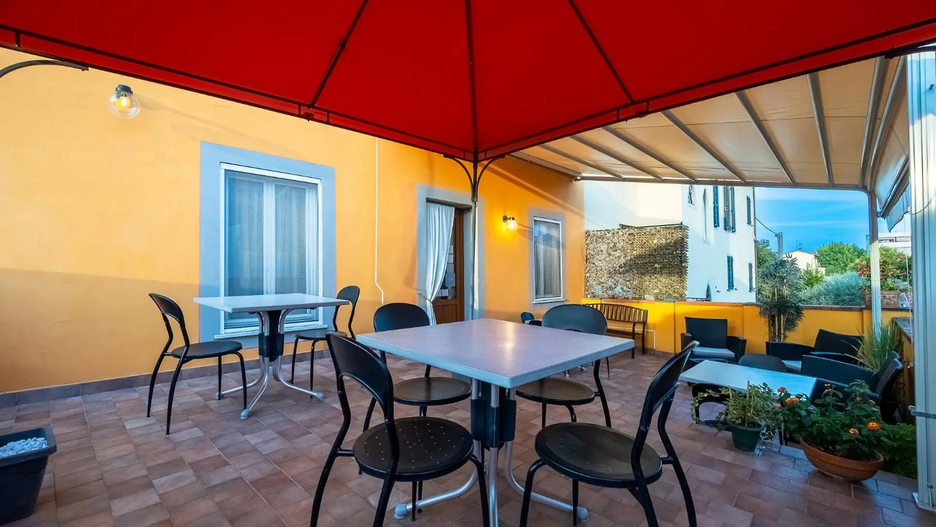B&B Alma Lucca Bed & Breakfast