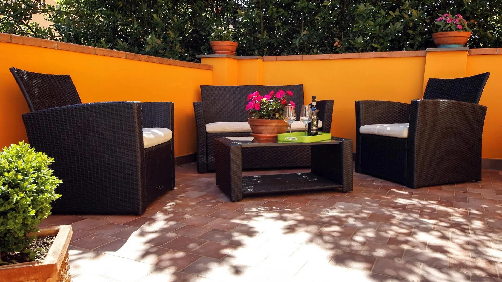 B&B Alma Lucca Bed & Breakfast
